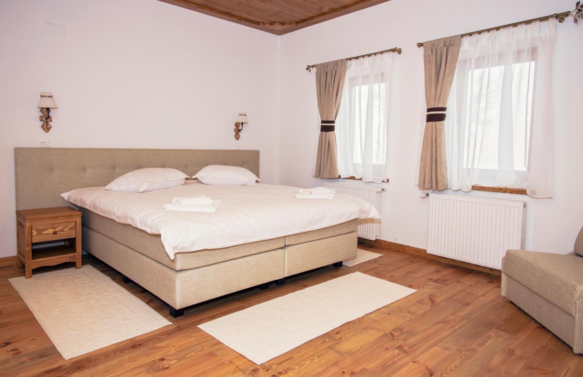 Samedru Hotel Măgura Kamer foto